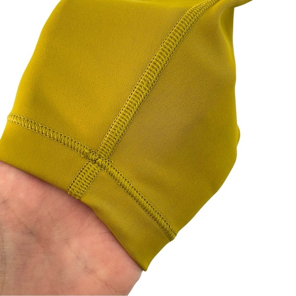 Athleta Ultimate Stash Pocket 7/8 Tight Leggings Womens Size Small Chartreuse - Picture 10 of 16